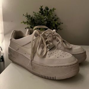 Platform White Nike AF1s